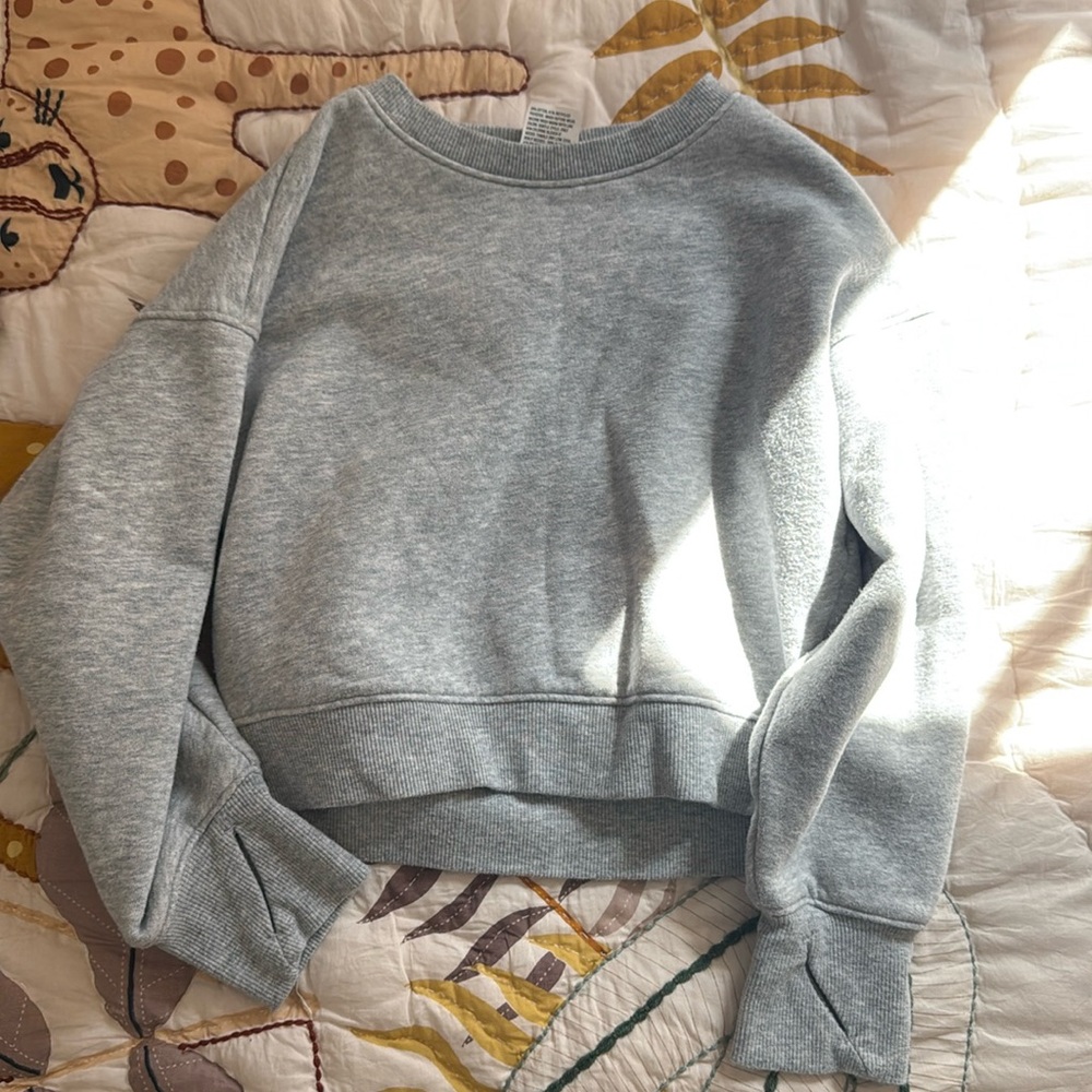 Girls all in motion sweater (xs 4-5) never worn